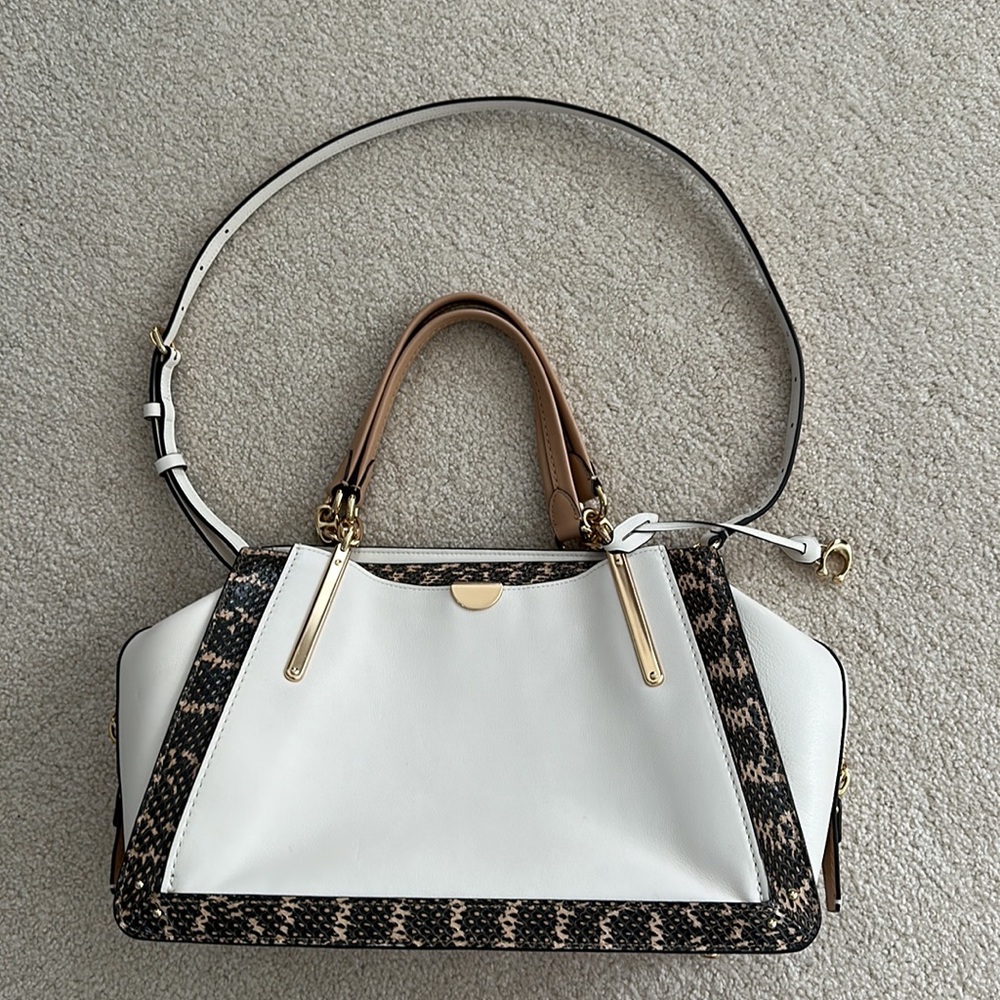 Coach double handle satchel. Like new. Gold zipper, hardware. Roomy interior